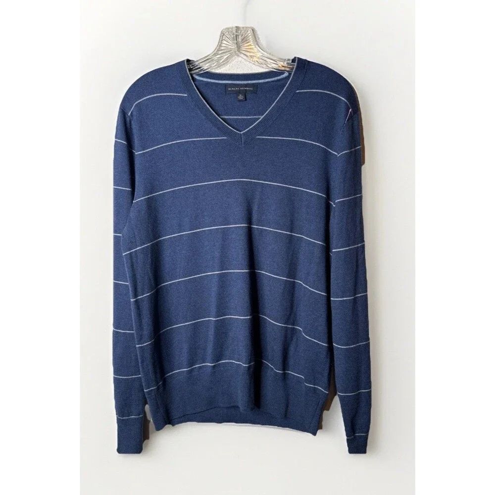 Banana Republic Blue Striped V-Neck Silk Cashmere Nylon Sweater Mens Size Medium
